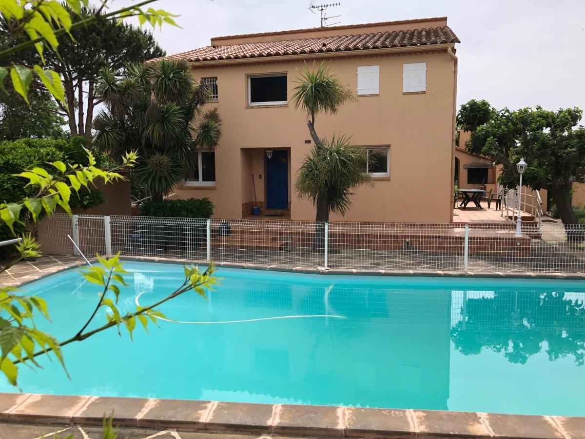 Belle Villa Avec Piscine Sainte-Marie Exterior foto